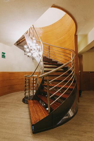 Zaragoza Plaza Hotel