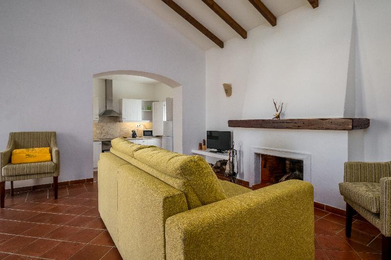 Monte do Giestal - Casas de Campo & SPA - Oda