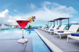 The AIM Patong Hotel otel fotoğrafı
