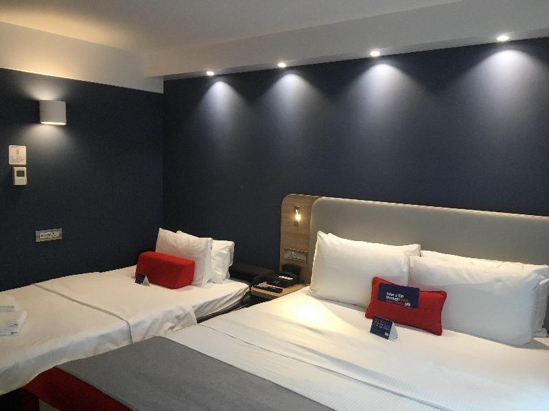 Holiday Inn Express Zurich Airport - Oda