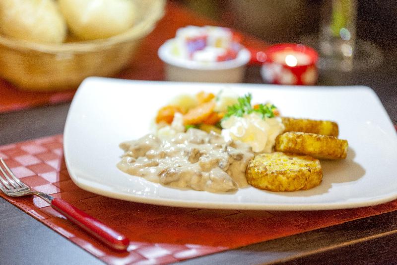 Holiday Inn Express Zurich Airport - Restoran