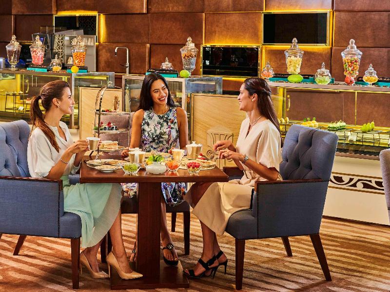 Sofitel Dubai The Palm Resort & Spa - Bar