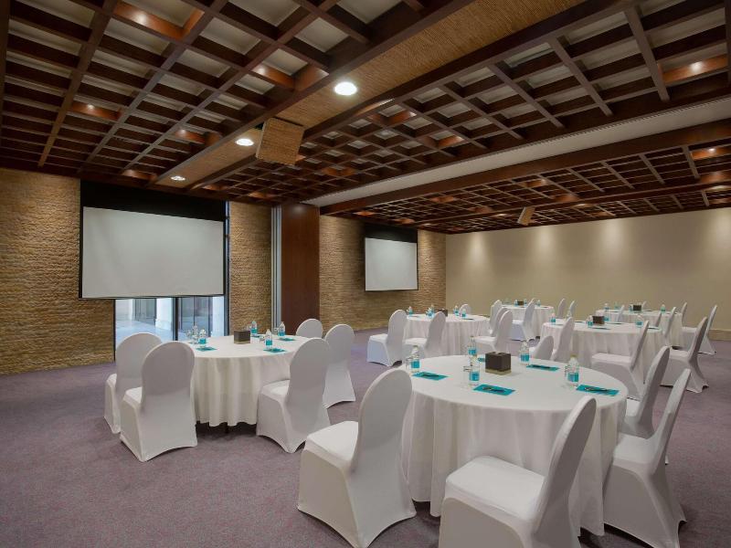 Sofitel Dubai The Palm Resort & Spa - Toplantı