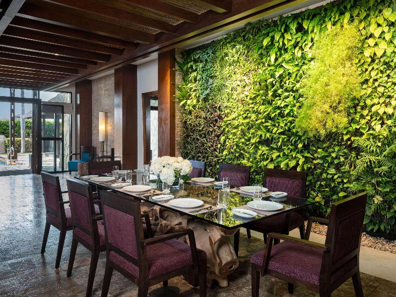 Sofitel Dubai The Palm Resort & Spa - Oda