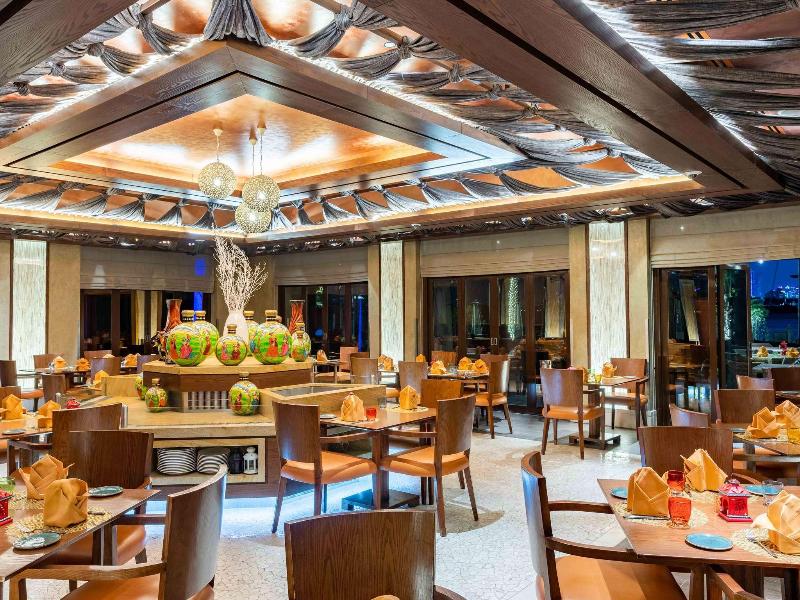 Sofitel Dubai The Palm Resort & Spa - Restoran