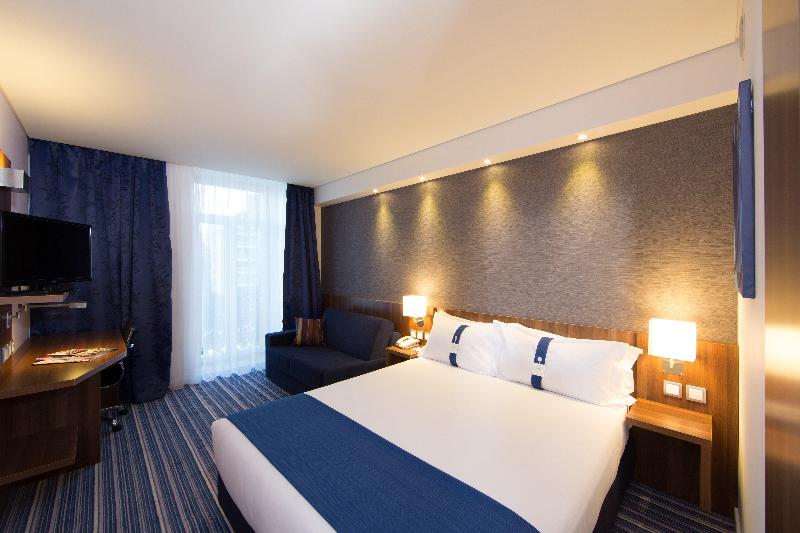 Holiday Inn Express Av.Liberdade - Oda