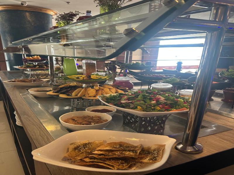 Golden Tulip Al Khobar Hotel - Bar