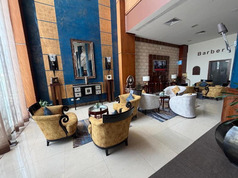 Golden Tulip Al Khobar Hotel - Lobi