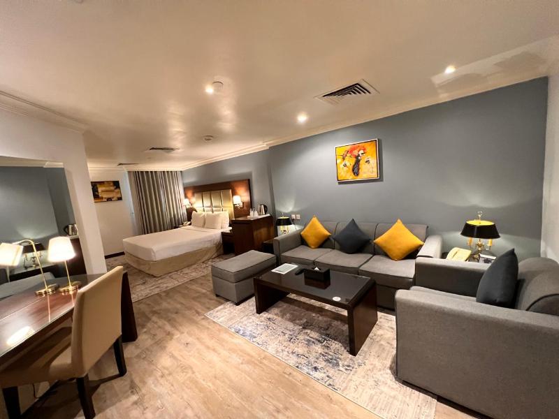 Golden Tulip Al Khobar Hotel - Oda