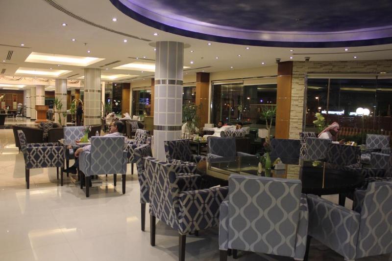 Meral Crown Hotel Riyadh - Restoran
