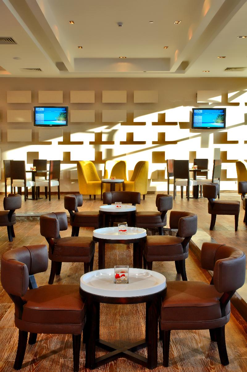 Coral Sea Aqua Club - Bar