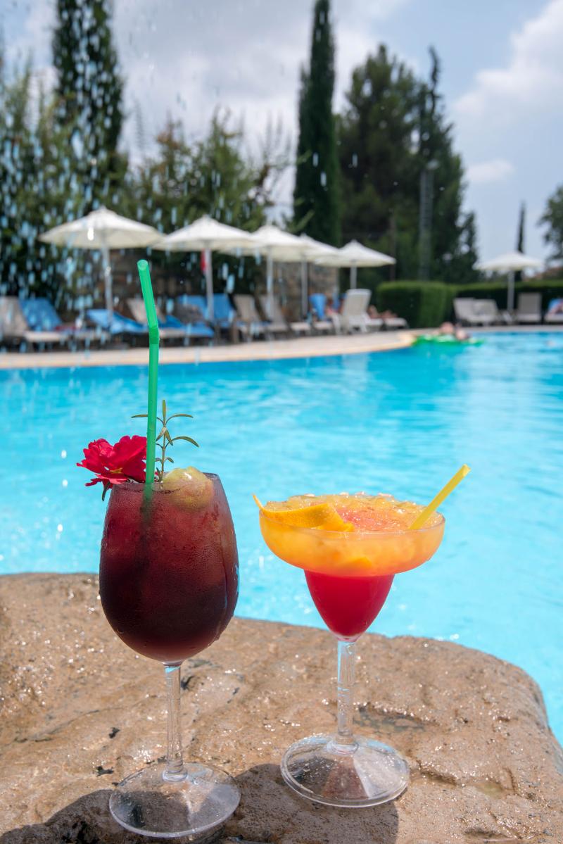 Rodon Hotel And Resort - Bar