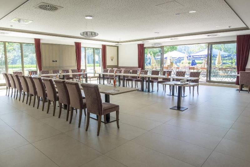 Landgasthof Raucherhansl - Toplantı