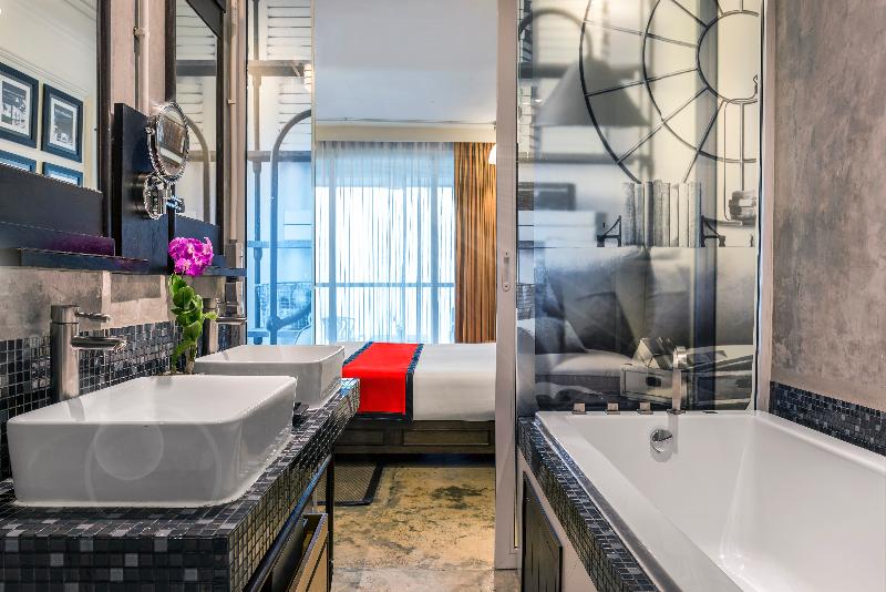 Pattaya Modus Beachfront Resort - Oda