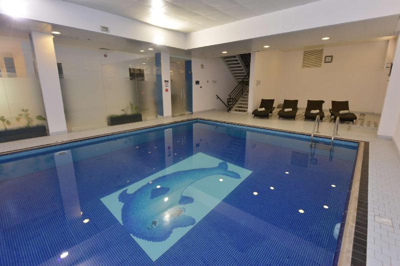 Best Western Premier Muscat - Havuz