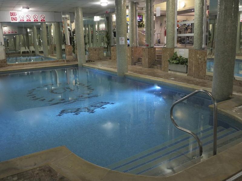 Queens Hotel - Havuz