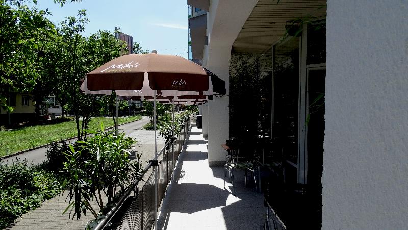 Premier Inn Stuttgart Bad Cannstatt - Teras