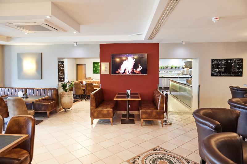 Amadeus - Genel