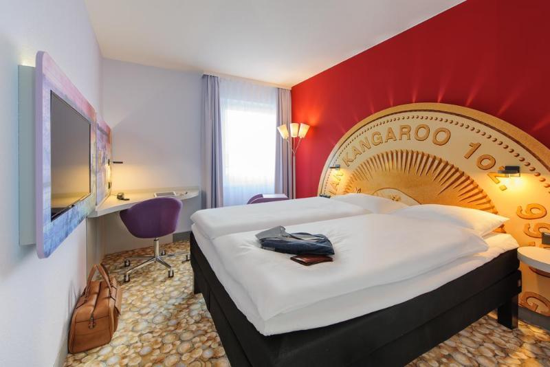 B&B HOTEL Offenbach Kaiserlei - Genel