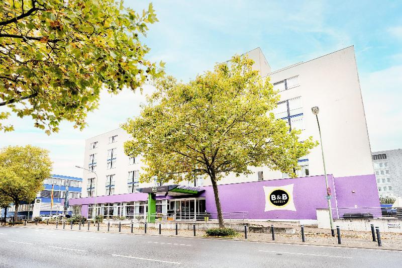 B&B HOTEL Offenbach Kaiserlei - Genel