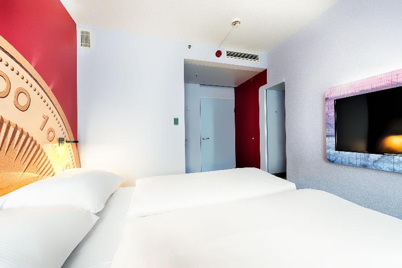 B&B HOTEL Offenbach Kaiserlei - Oda