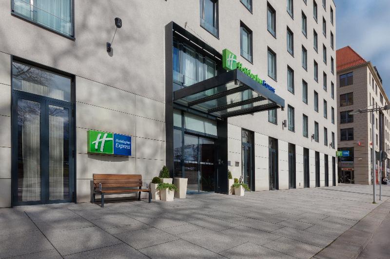 Premier Inn Dresden City Zentrum - Genel