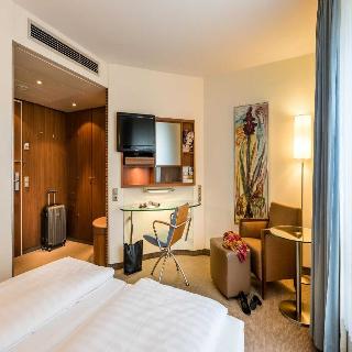 Sunday Hotel Munchen Airport Freising fotoÄŸrafÄ±