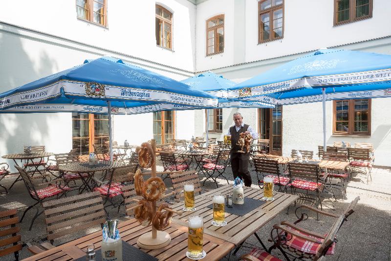Sunday Hotel Munchen Airport Freising - Restoran