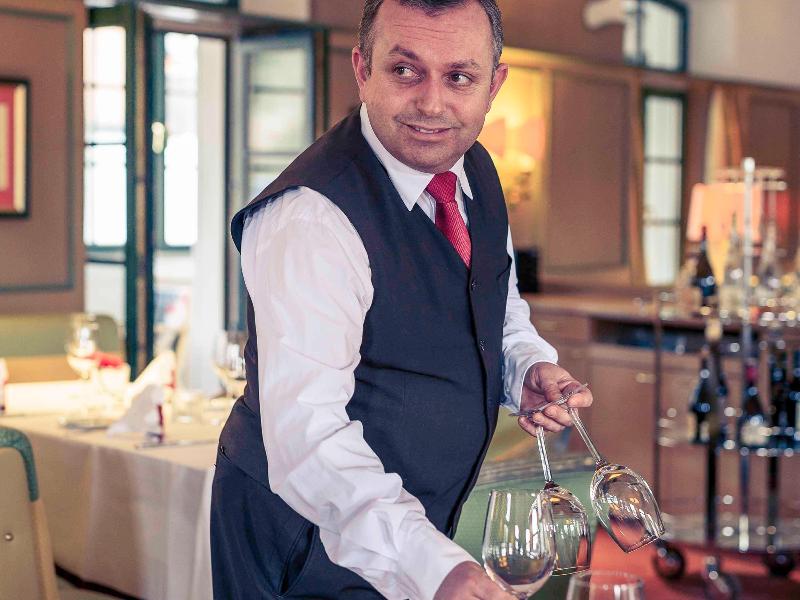 Sunday Hotel Munchen Airport Freising - Restoran