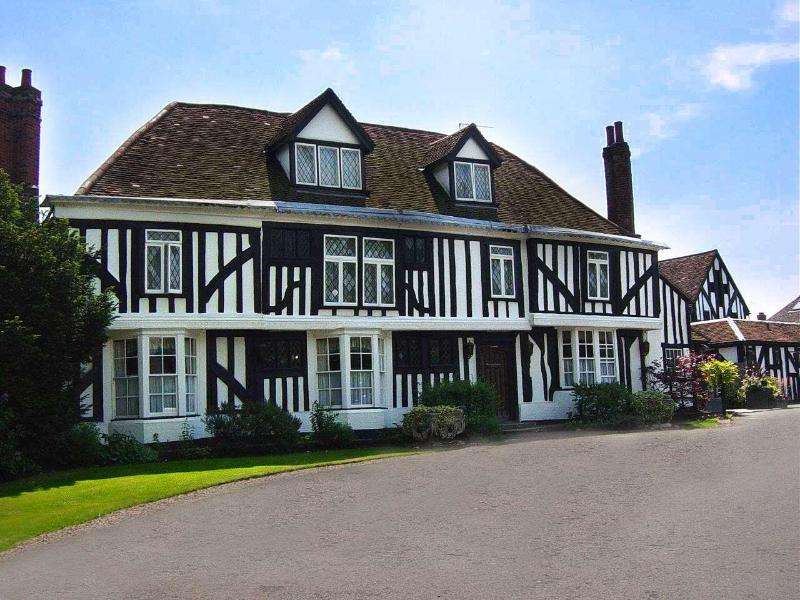 Marygreen Manor Hotel - Genel