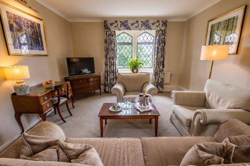 Ashdown Park Hotel & Country Club - Oda