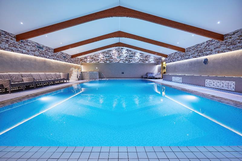 Ashdown Park Hotel & Country Club - Havuz