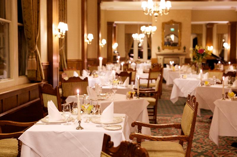 Ashdown Park Hotel & Country Club - Restoran