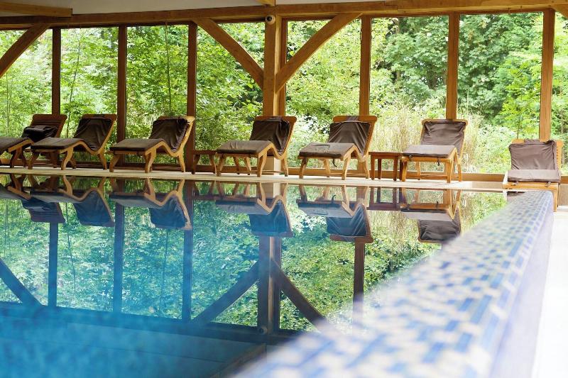 Luton Hoo Golf And Spa - Havuz