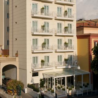 Hotel Plaza