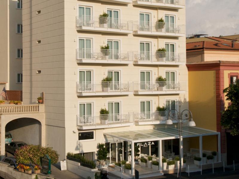 Hotel Plaza - Genel