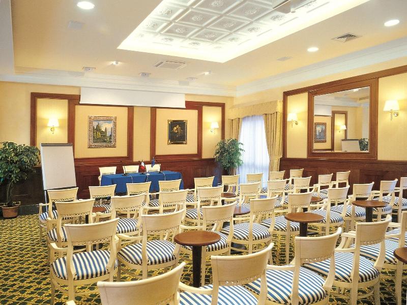 Principe Palace - Toplantı