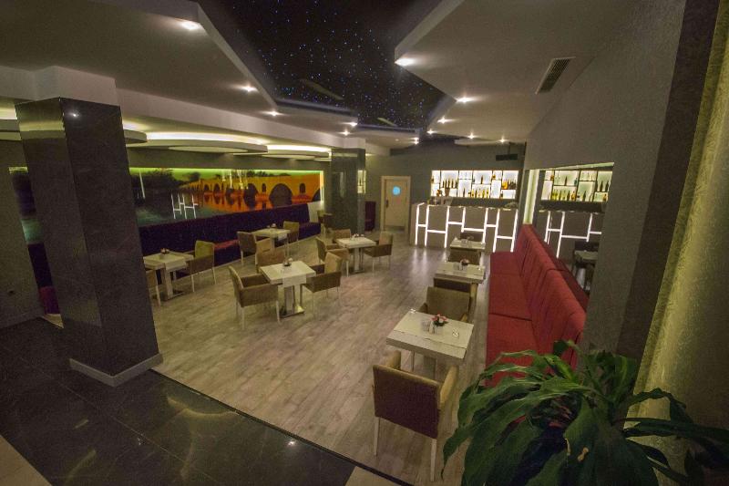 Hilly Hotel Edirne - Restoran