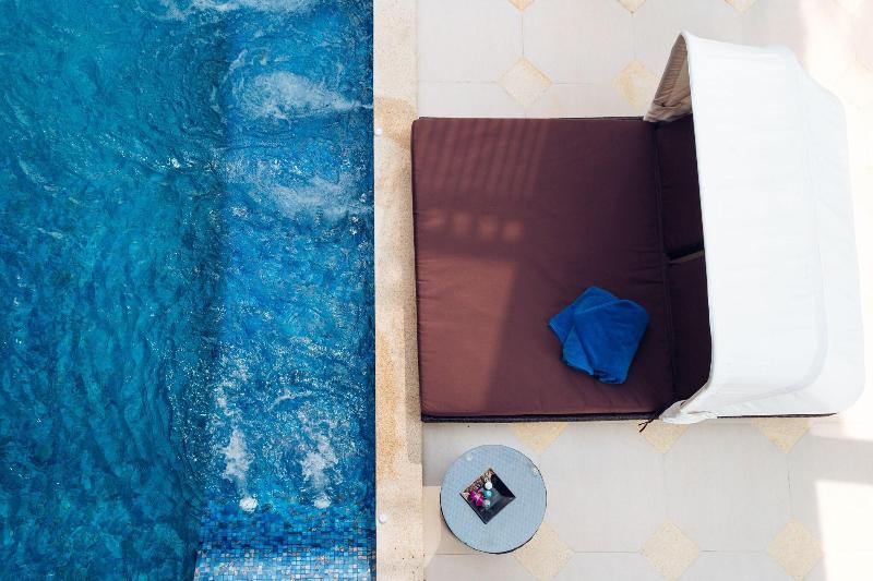 Dhevan Dara Beach Villa - Oda