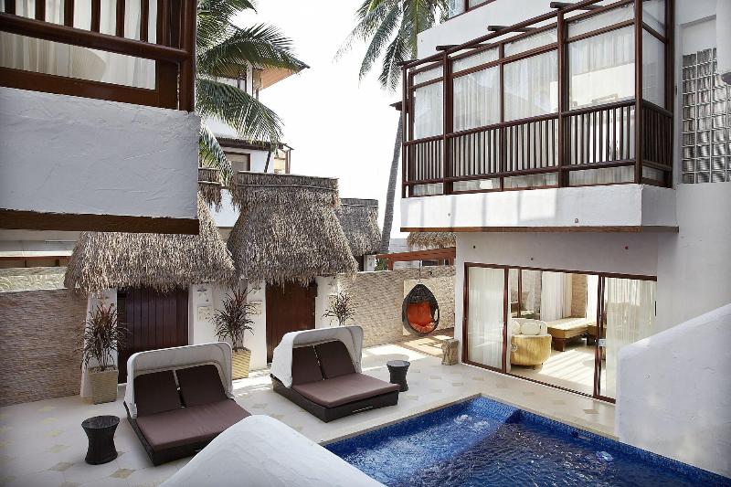 Dhevan Dara Beach Villa - Oda