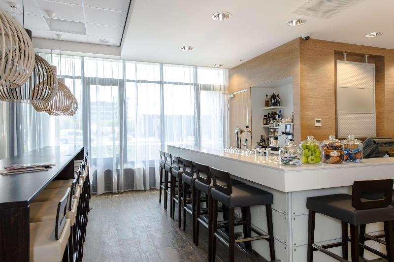 Hampton by Hilton Amsterdam Airport Schiphol - Bar