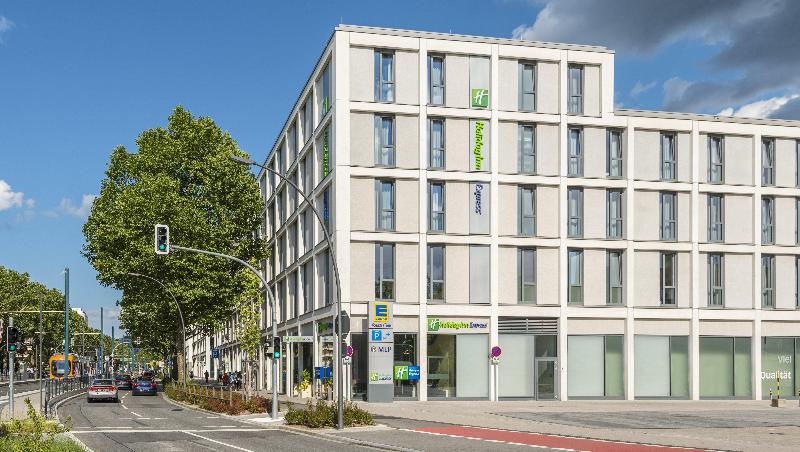 Premier Inn Heidelberg City Centre - Genel