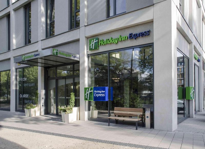 Premier Inn Heidelberg City Centre - Genel