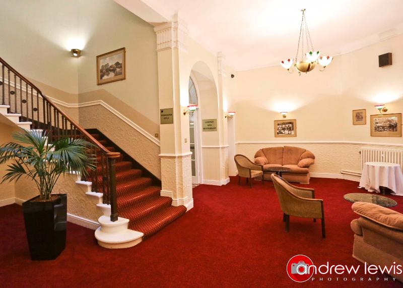 Station Hotel - Lobi