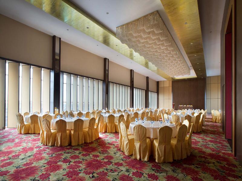 Hariston Hotel and Suites - Genel
