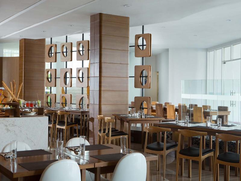 Hariston Hotel and Suites - Genel