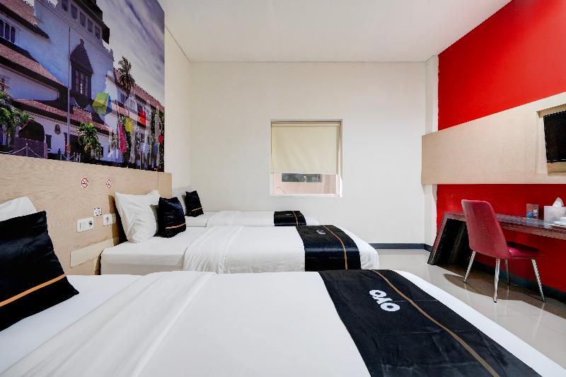 Townhouse Oak Cihampelas Near Ciwalk - Oda