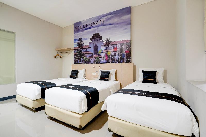 Townhouse Oak Cihampelas Near Ciwalk - Oda