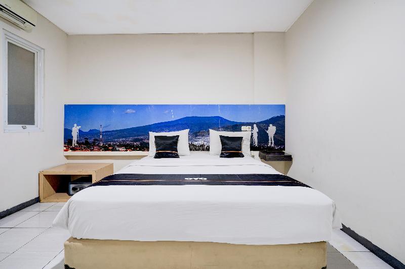 Townhouse Oak Cihampelas Near Ciwalk - Oda