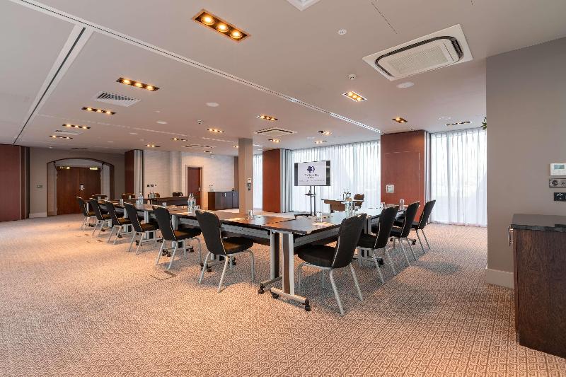 DoubleTree By Hilton International Newcastle Airpo - Genel